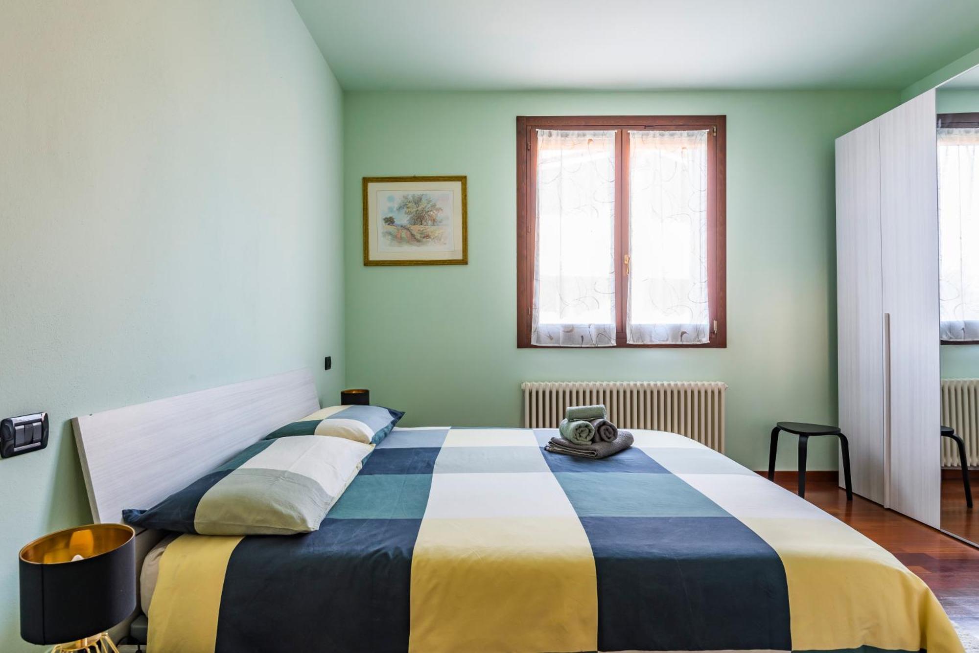 Jacuzzi Apartment In Italian Villa, Wi-Fi & Garden Sassuolo - Maranello Casalgrande Dış mekan fotoğraf